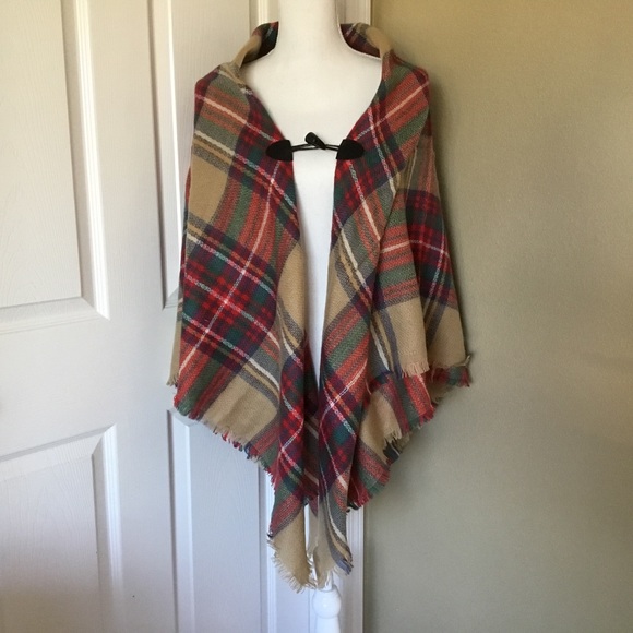 Flannel Poncho - Picture 2 of 5